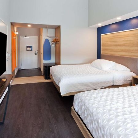 Tru By Hilton Auburn Hotel Buitenkant foto